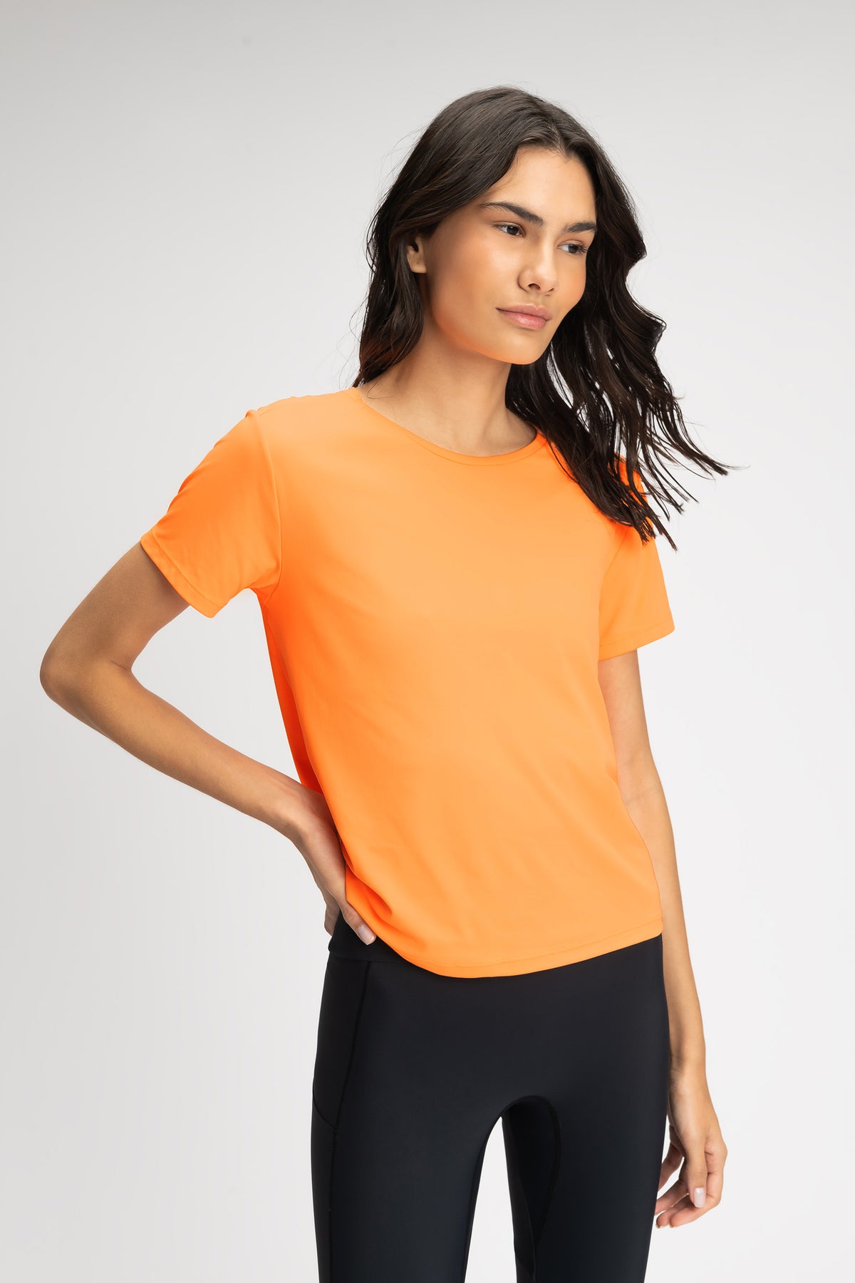 Dynamic Cropped T-Shirt